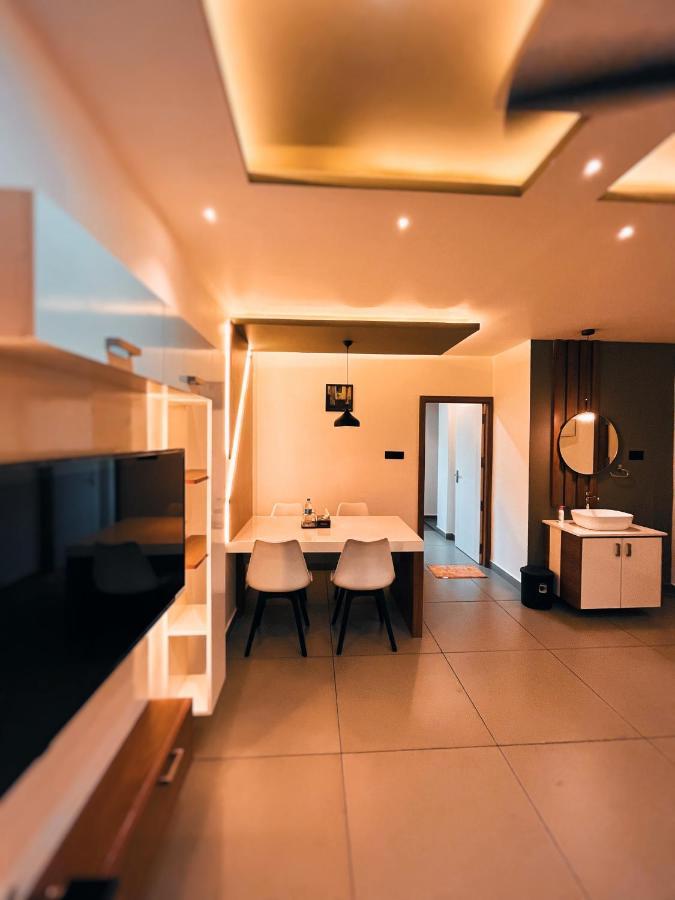 Bbc Luxury Apartments Perintalmanna Eksteriør billede